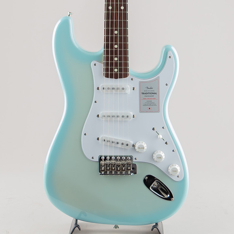 Fender エレキギター 幾何学模様 Fender エレキギター 幾何学模様 後ろ