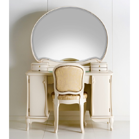 空間をエレガントに飾るこだわりのドレッサー ｜村内ファニチャー