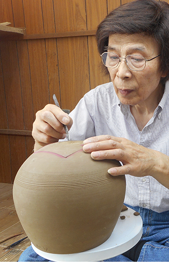 黒井 千左 | 株式会社 虫明焼窯元