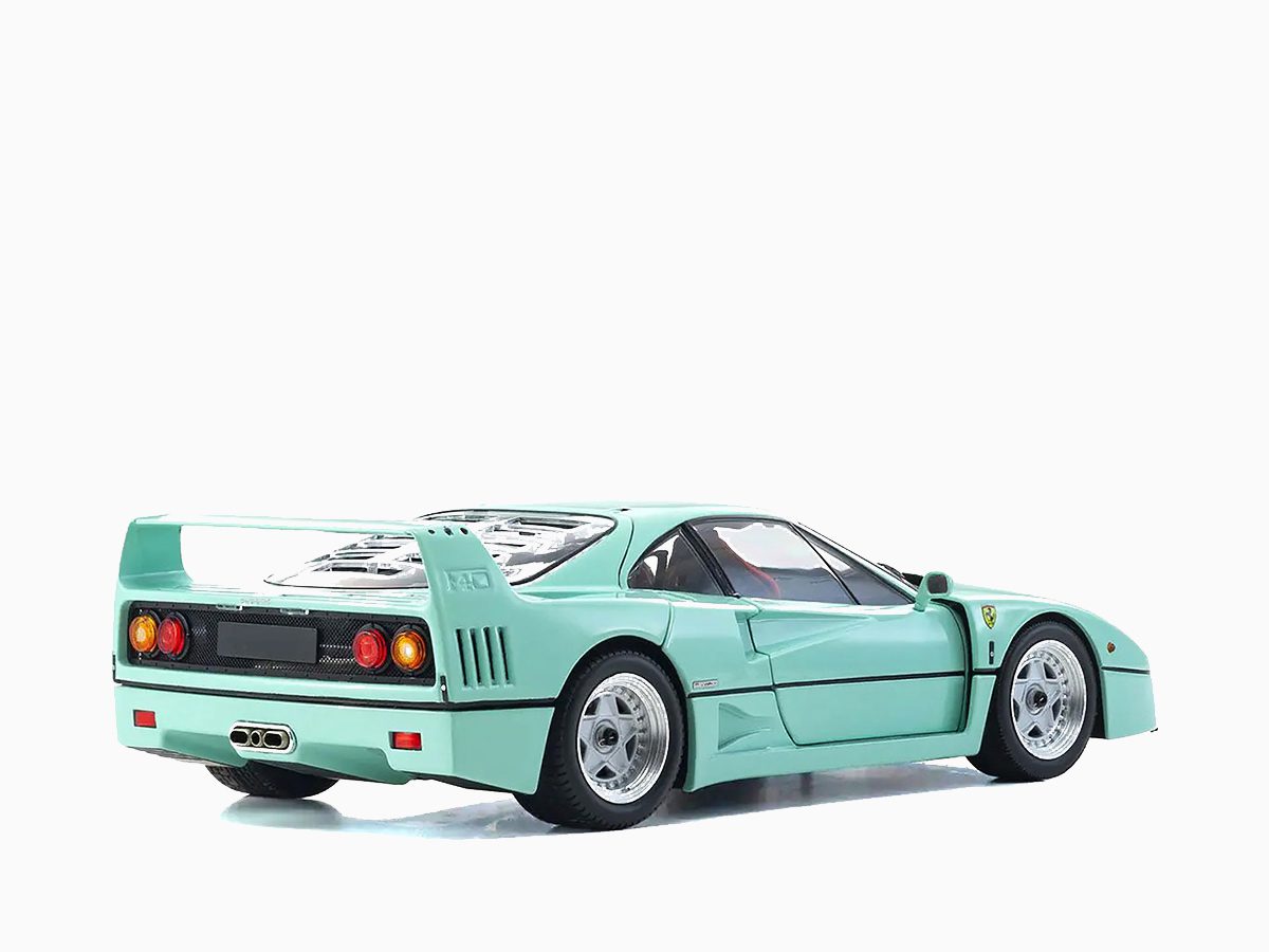 Ferrari F40 Mint Green 1:18 by Kyosho | MYDIECASTCARS