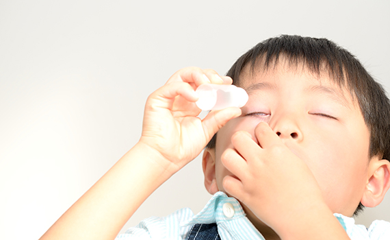 マイオピン - 子供の近視進行抑制点眼薬 - Myopine™