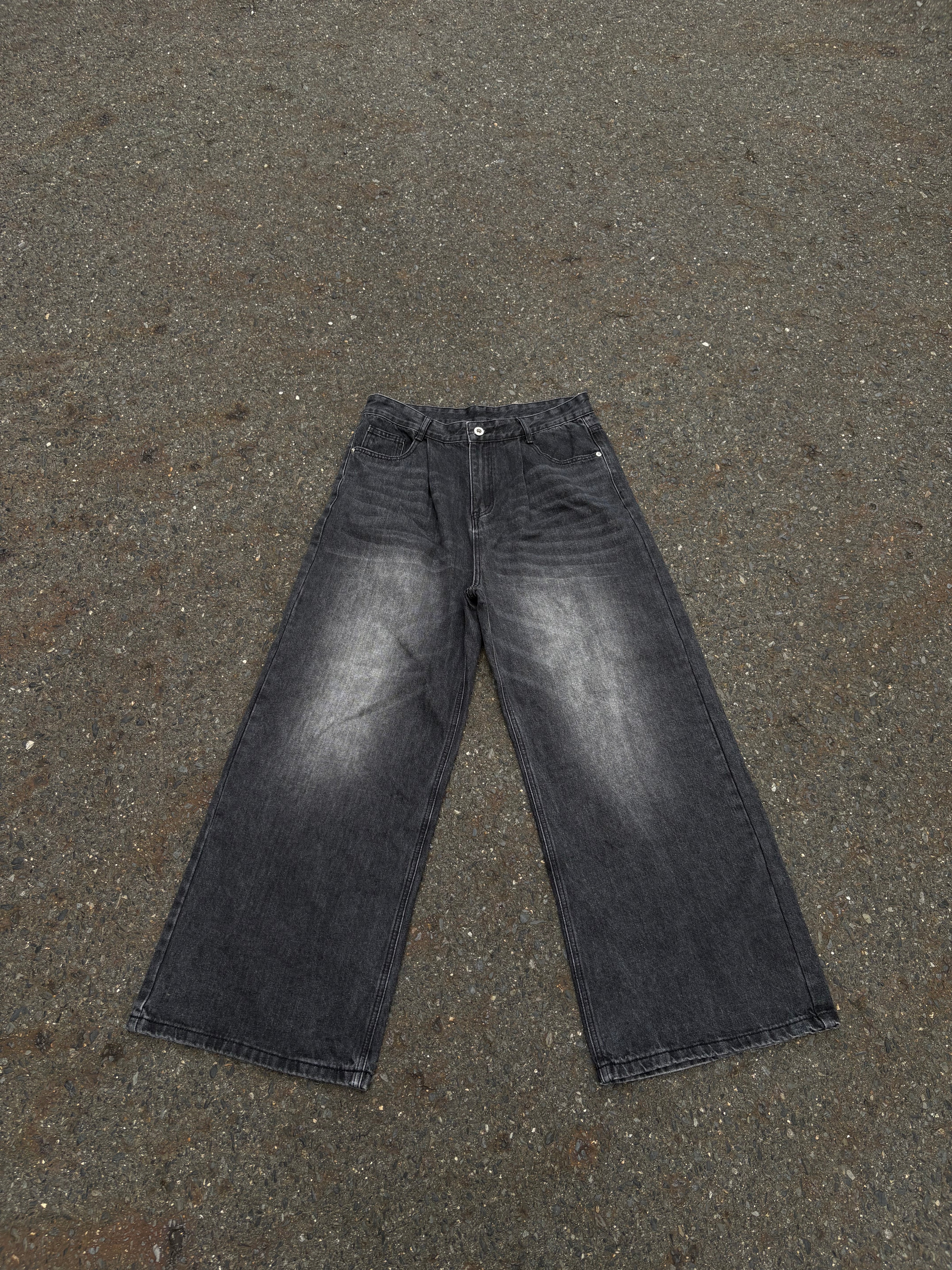 ウォッシュドブラックバギーデニム HR011