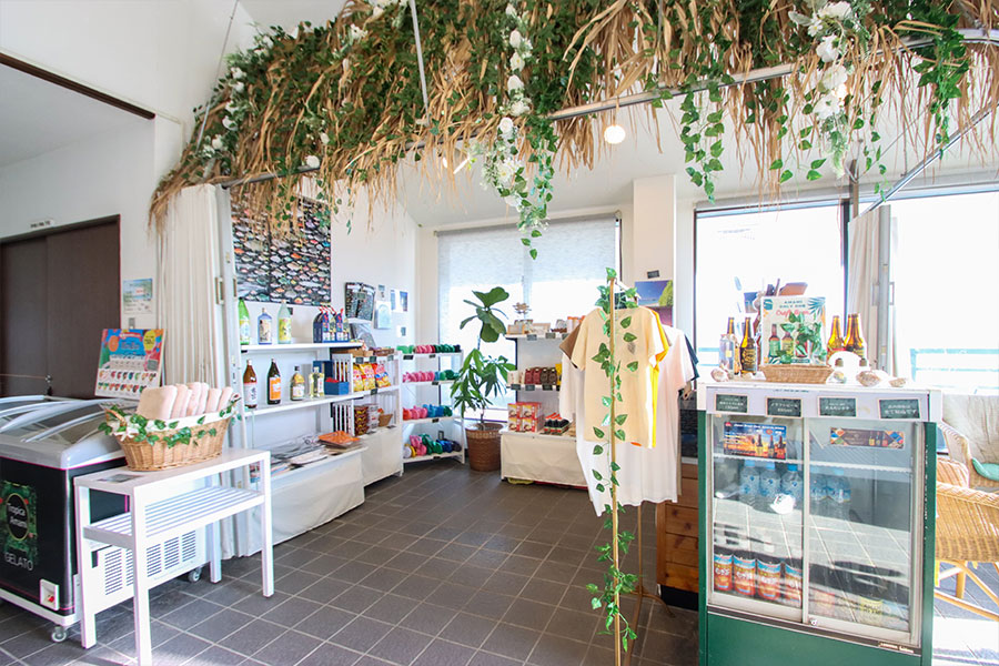 ネイティブシー奄美 アダンオンザビーチ｜奄美の豊かな自然の中にある