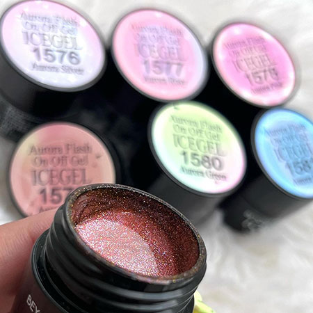 TAT - ICE GEL - A BLACK オーロラフラッシュオンオフジェル