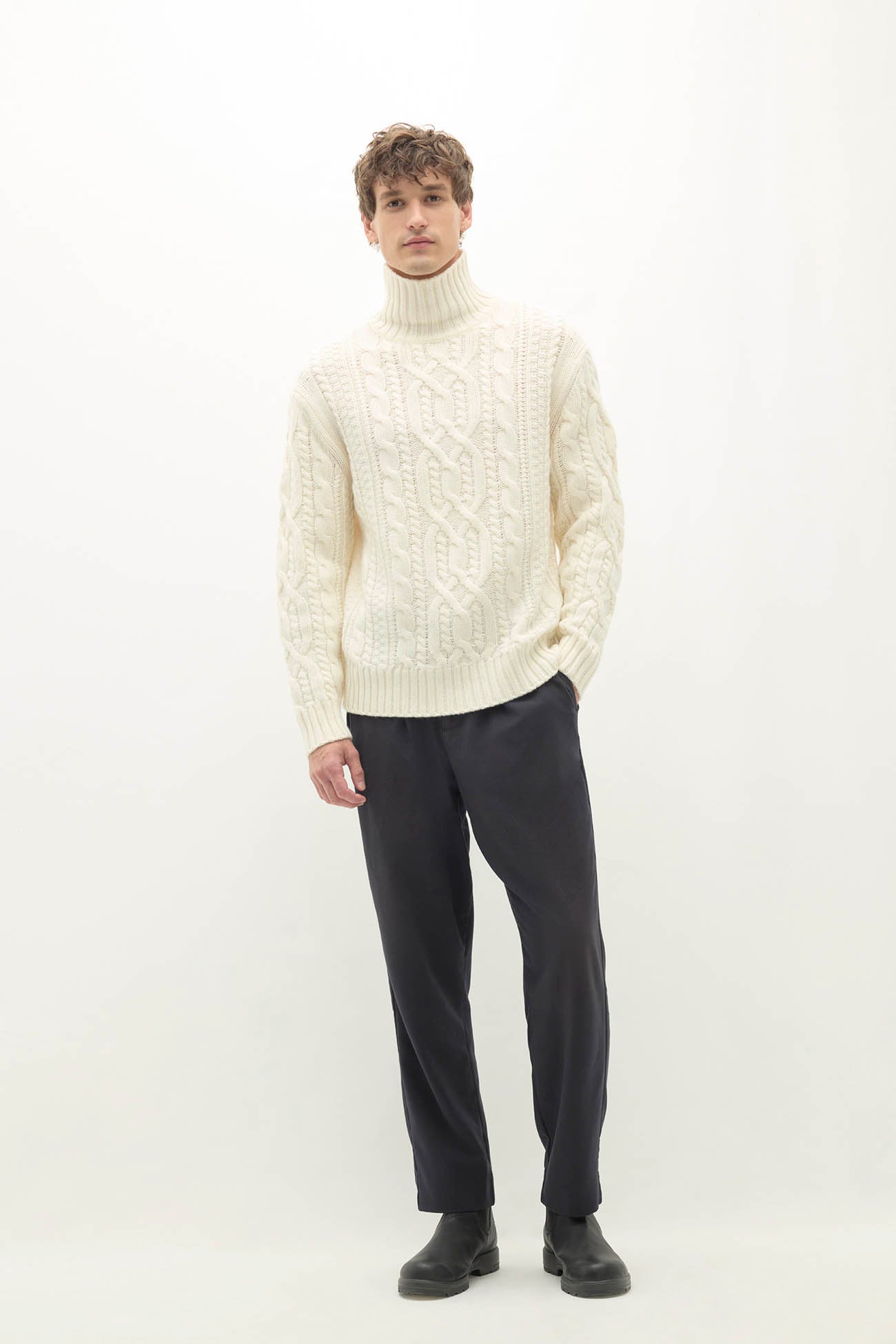 Men's Henry Cable Knit Turtleneck Cashmere Sweater – NAKEDCASHMERE