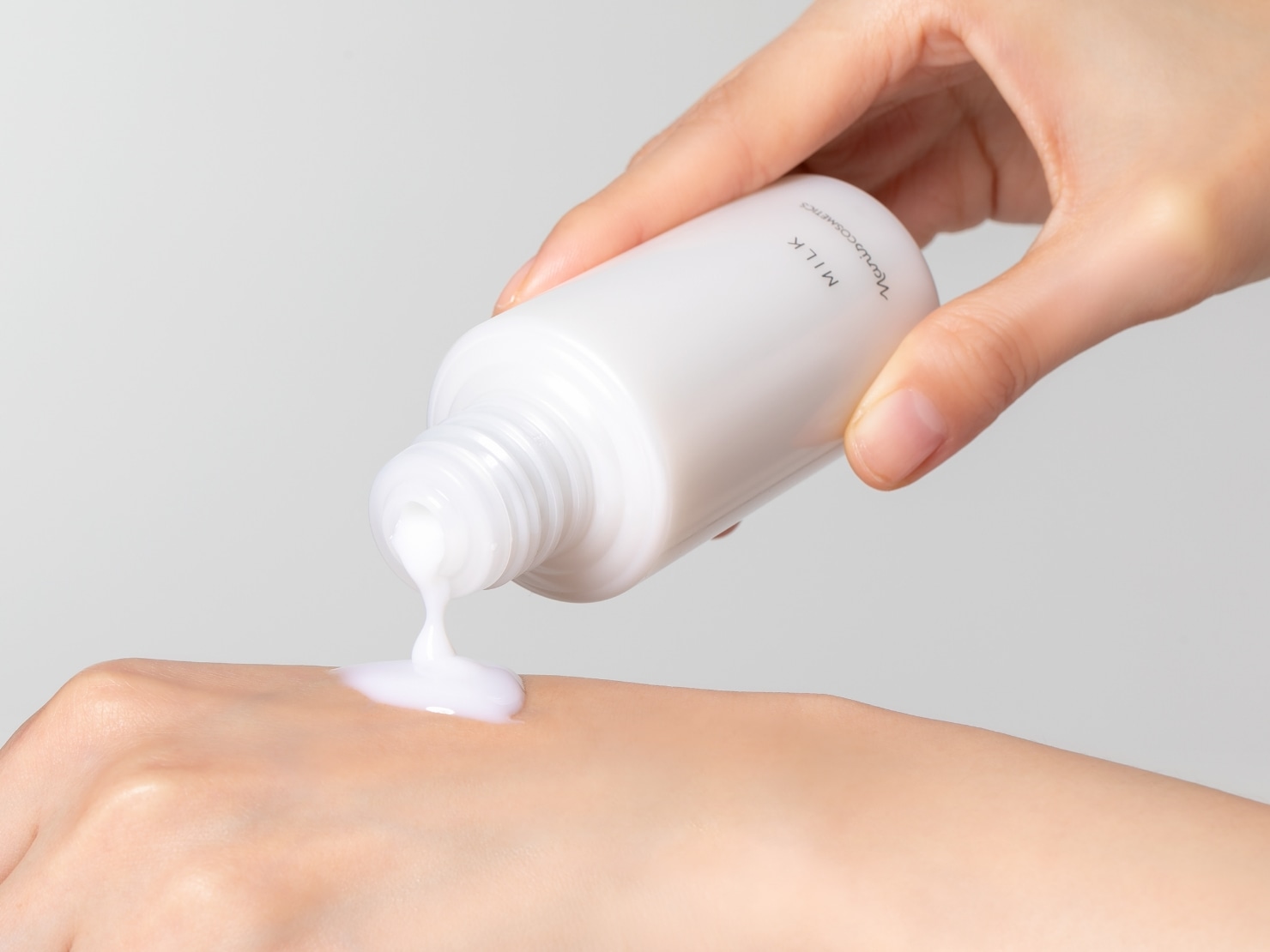 ミルク(通常購入): シリーズから探す / ナリスオンラインストア , 公式