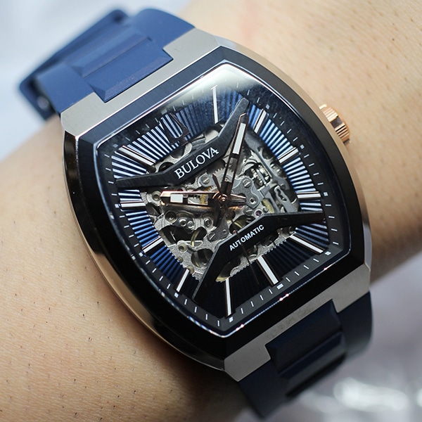 BULOVA クラシック 98A318 メンズ(ブルー): BULOVA - チックタック