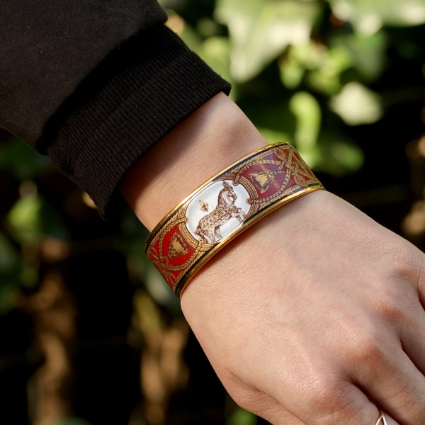 HERMES ヴィンテージ エルメス エマイユGM バングル 中古(ゴールド