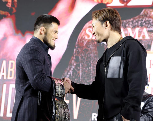 RIZINステッカーセット】朝倉未来 シェイドゥラエフ 斎藤裕 神龍誠