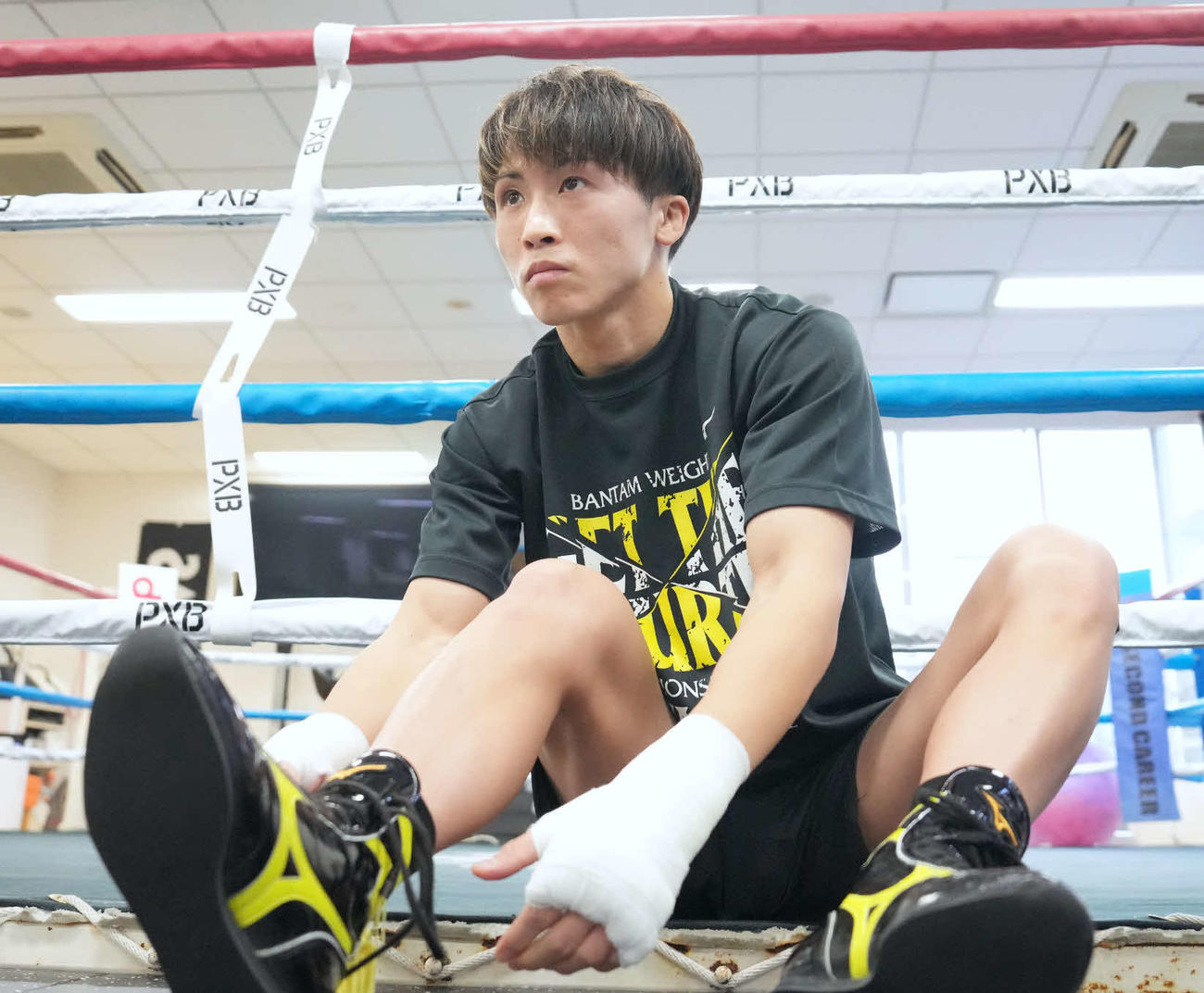 井上尚弥1ミリ単位こだわり「勝負シューズ」選択 W杯スペイン戦三笘薫