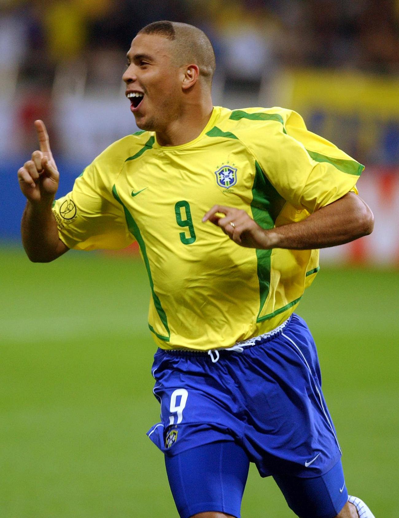 ☆レア☆「超常現象・怪物」と呼ばれたブラジルのロナウド9です