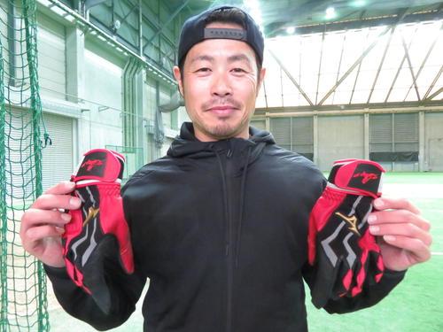 亀井義行 バッティング手袋バッティンググローブ巨人亀井選手