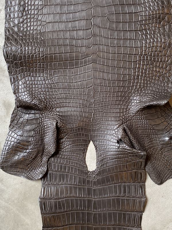 レザークラフト・革販売のニシカワレザー