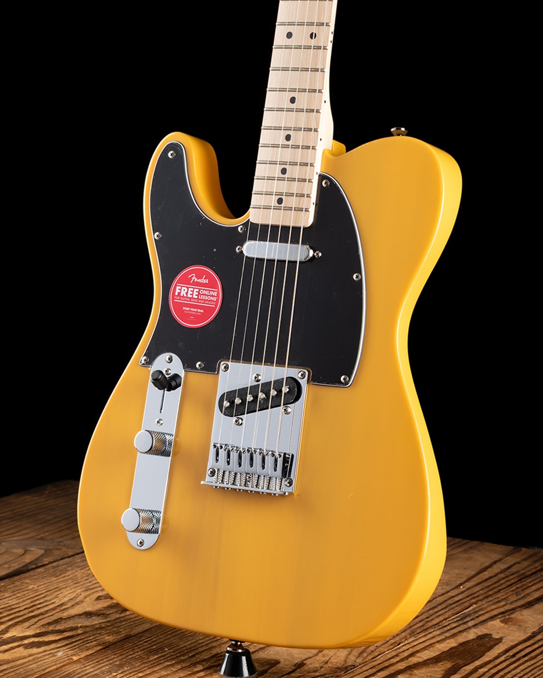 SQUIER Affinity Tele イエロー ストラップ、スタンド付き SQUIER