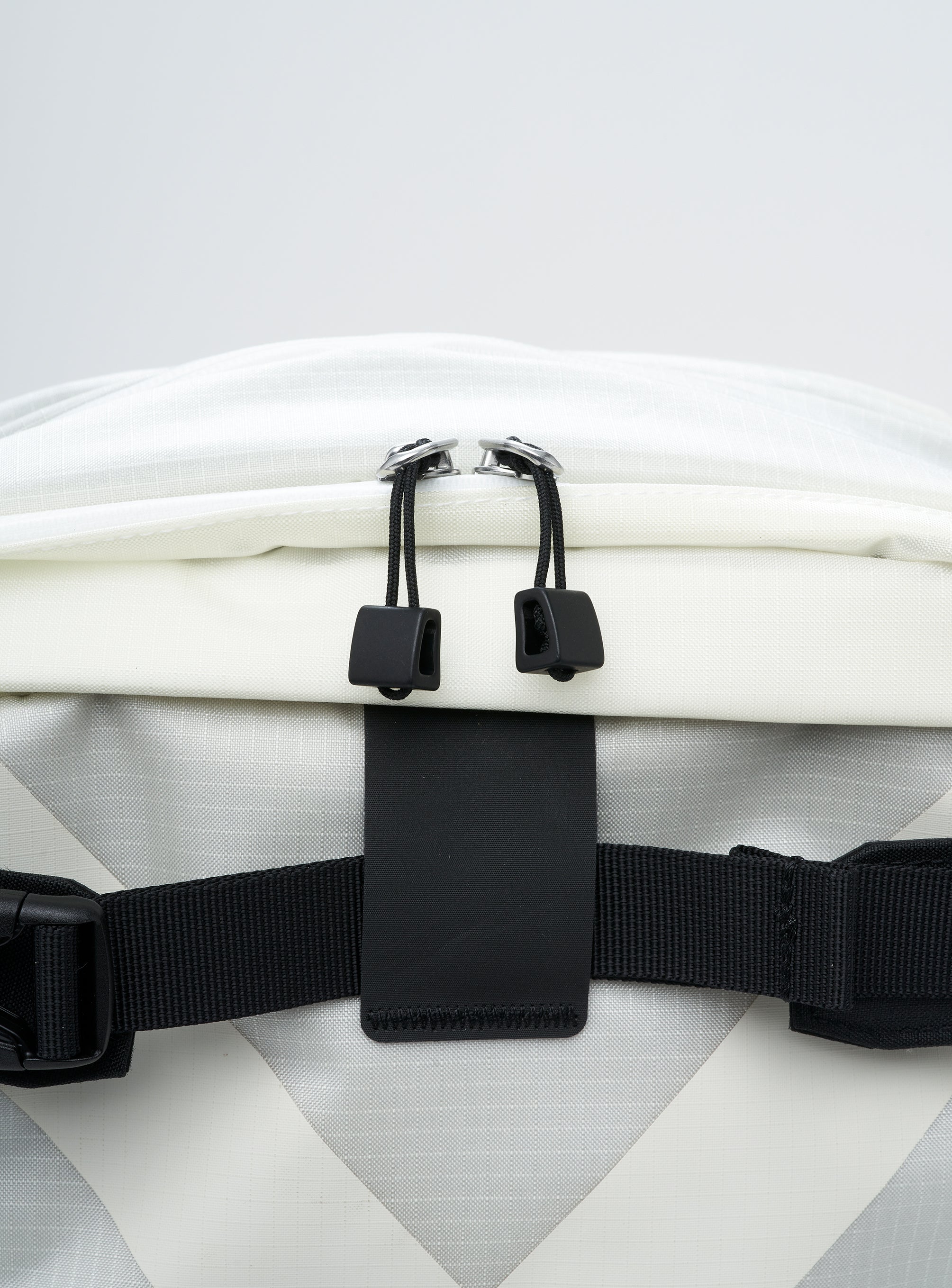 Aluminum Zip Pullers | Customize Your Fjord Backpack - NYA-EVO