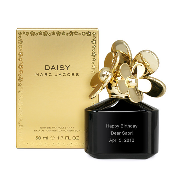マーク ジェイコブス デイジー 名入れ - スマートギフト