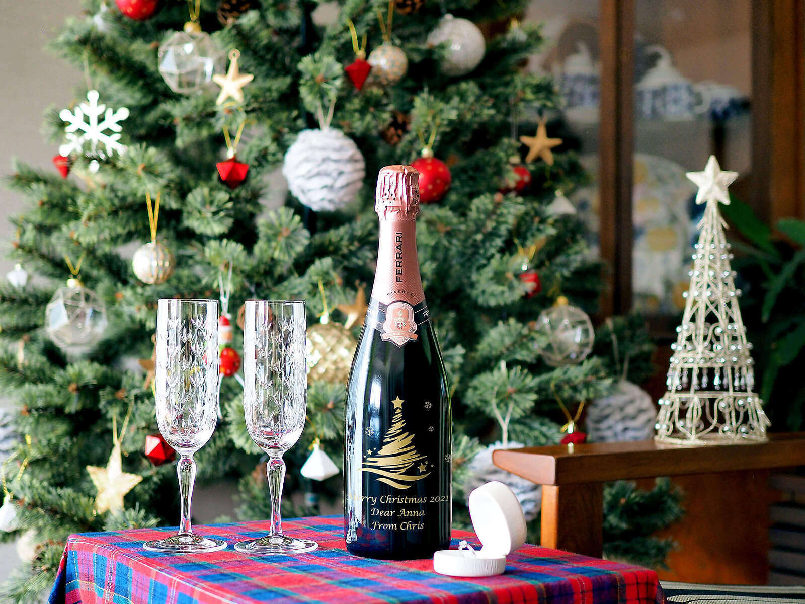 クリスマスボトル ロジャーグラート カヴァ ロゼ ブリュット