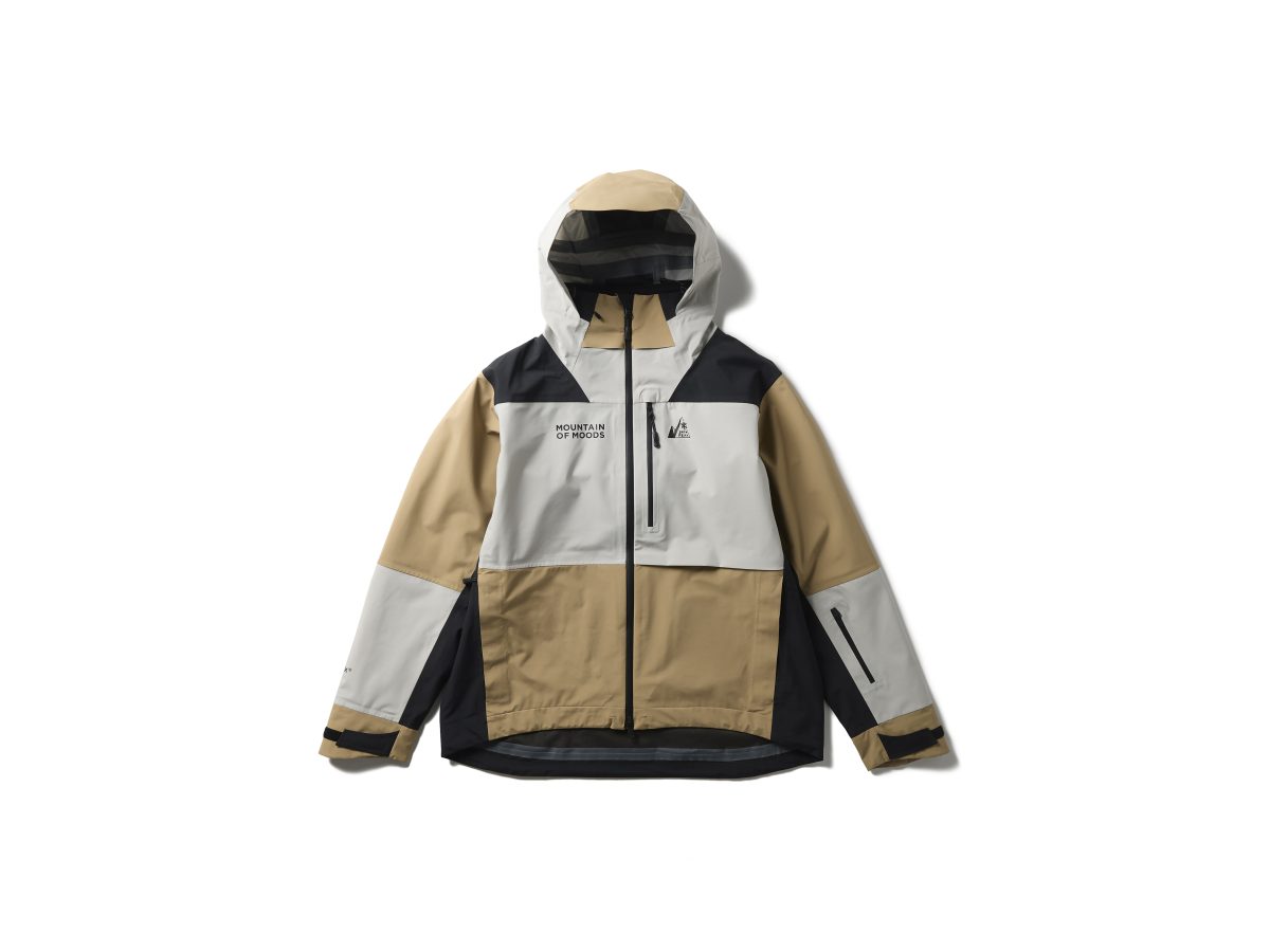 Snow Peak × mountain of moods コラボレーションアイテムを、2025年10