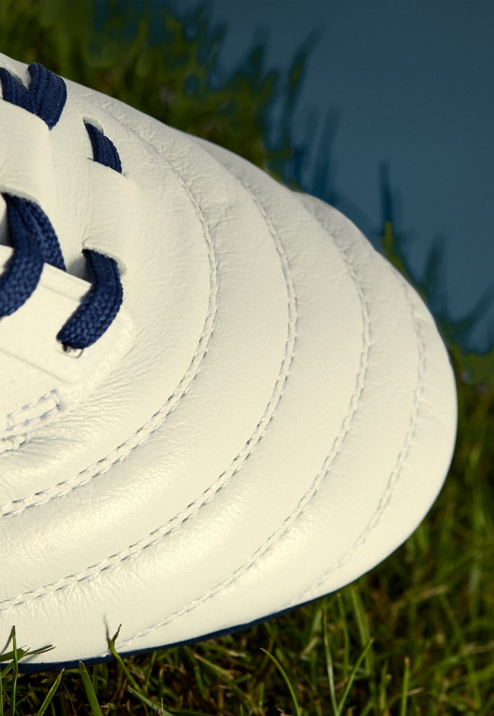 Umbro Update The Tocco Pro IV With 