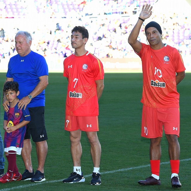 やはりストイック。プレーしない理由が中田英寿らしい。ジーコ特別