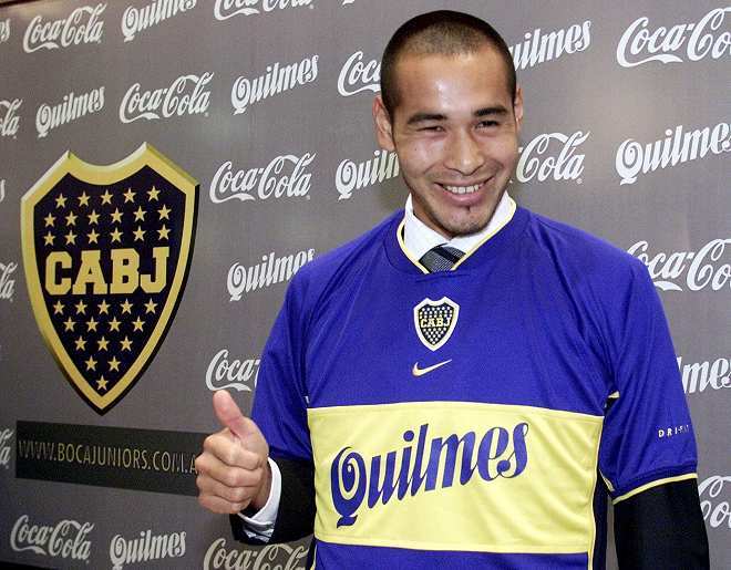 タカを覚えていますか？」アルゼンチン紙が19年前にボカ電撃入団を決め