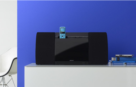 CMT-V30 特長 : “ウォークマン”を楽しむ | ポータブルオーディオ