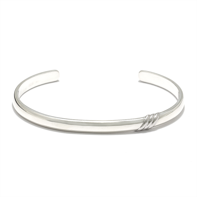 Suman Dhakhwa（スーマンダックワ） Silver 3Line Bangle（シルバー3