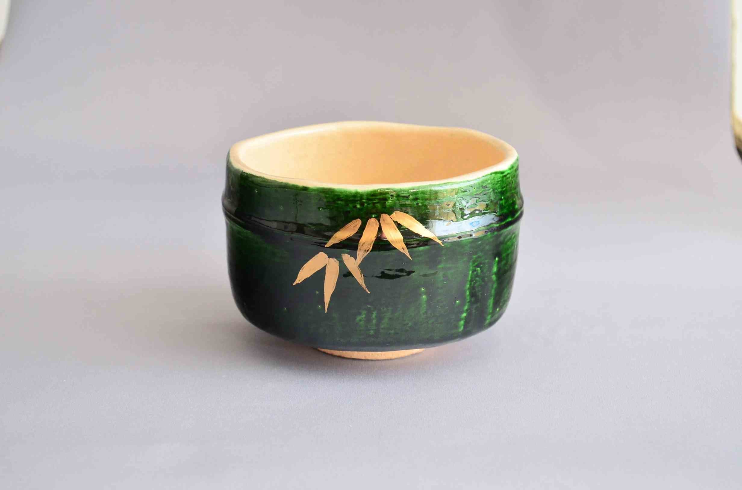 大野桂山 作 青楽竹茶碗(内 香炉釉) of 茶の湯 墨東清友館 茶道具専門