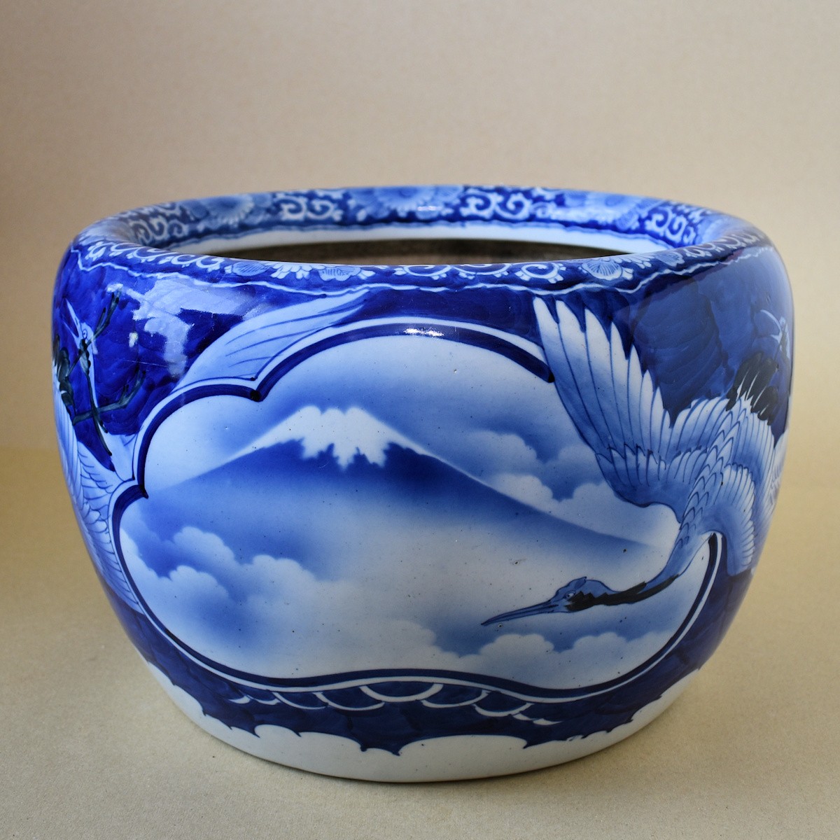 骨董・美品】染付山水手焙 一対/2個 絵変わり 火鉢/金魚鉢/メダカ鉢