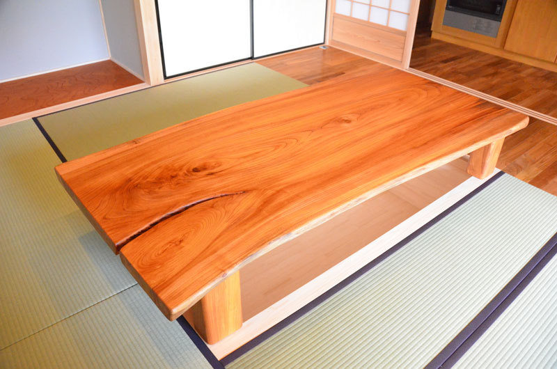 ケヤキ一枚板座卓掘りごたつ仕様(伊勢市M様邸) | 無垢一枚板テーブルの