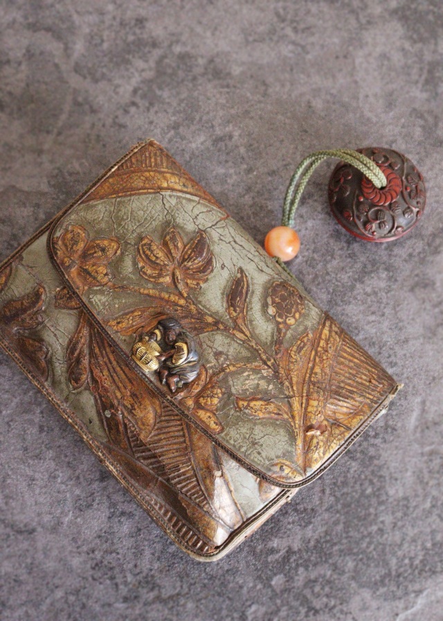 達磨 桜 煙草入れ金具 銀と銅製 すごく細かい 明治時代 骨董古美術