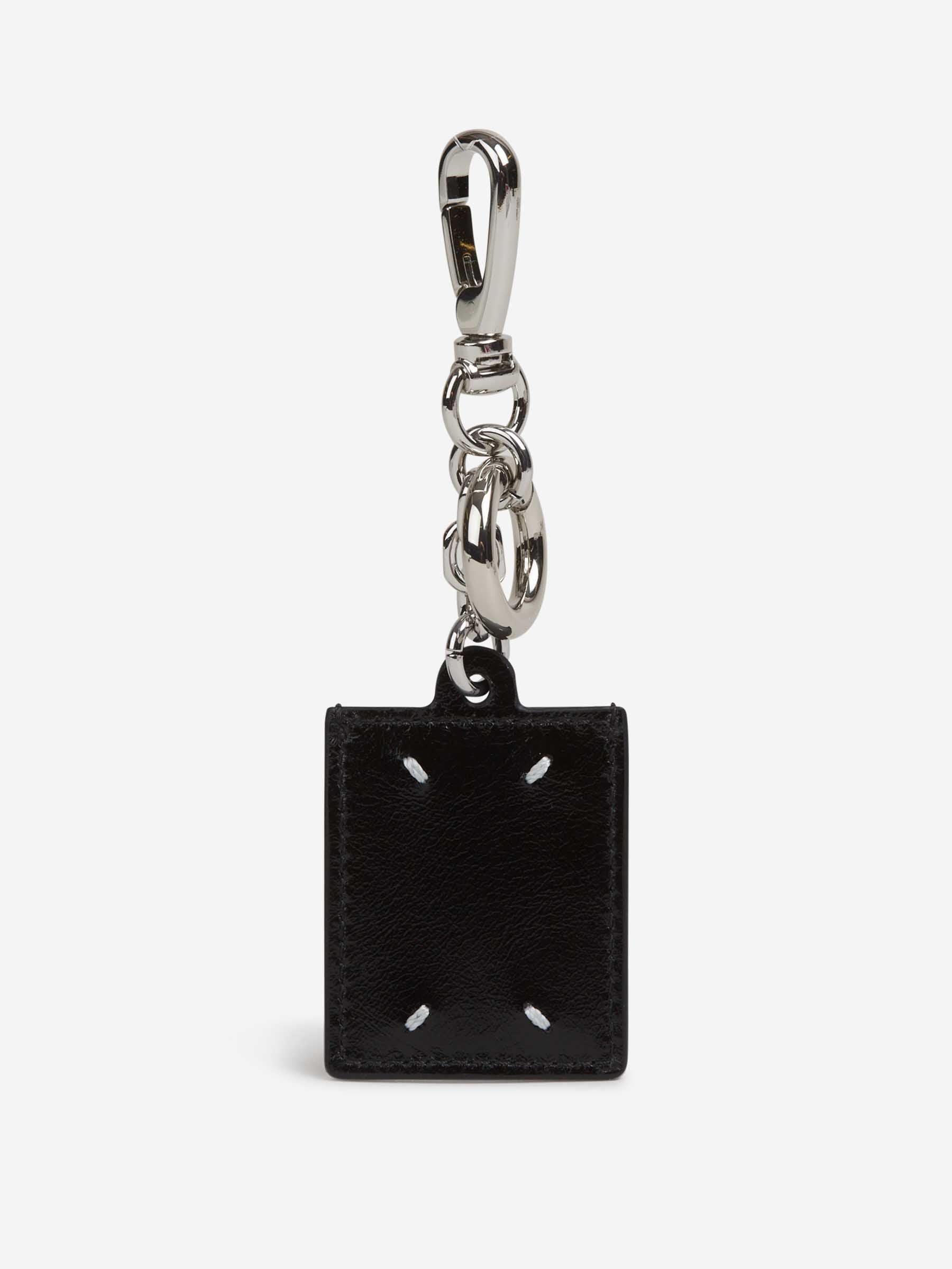 Maison Margiela – Maison Margiela Keychain Charm Photo in