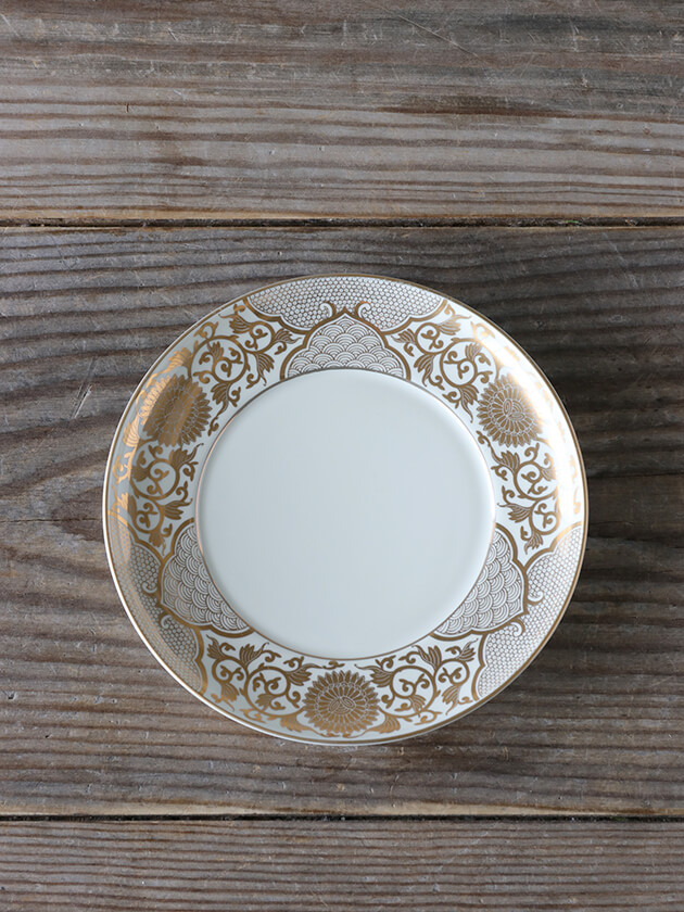 金彩菊華紋5.5寸皿 クリーム釉