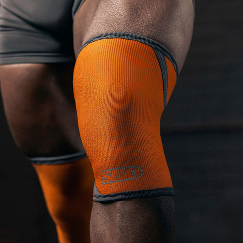 Forge パワーリフティングニースリーブ | SBD Apparel Japan