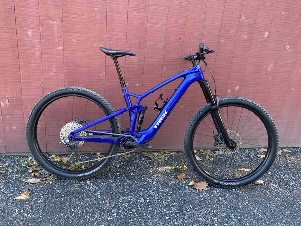 Trek 2023 DEMO Trek Fuel EXe 9.5 - Ranch Camp | Bike Shop
