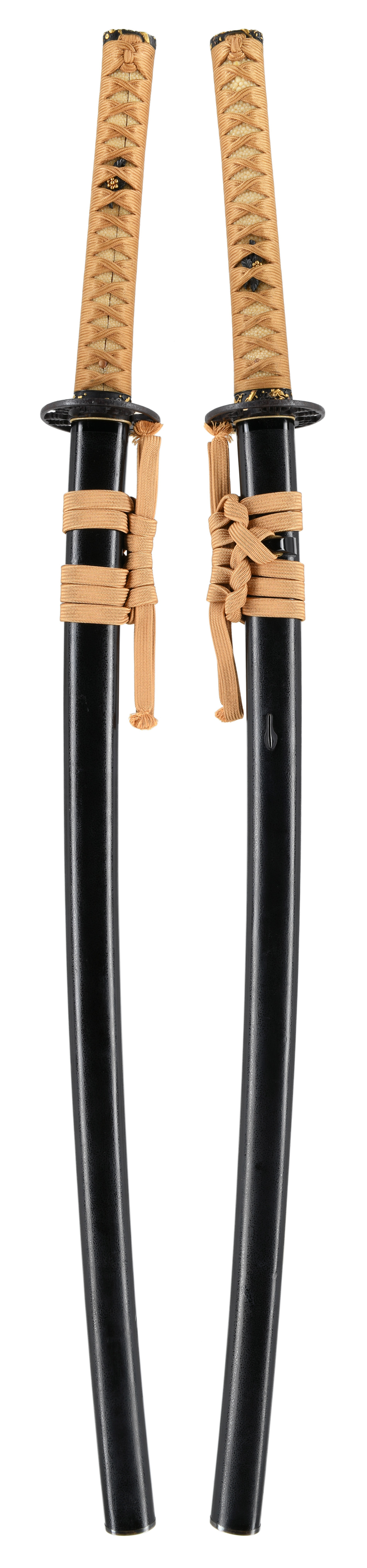 刀 大和守吉道(二代) 附 黒漆変塗鞘打刀拵 (KA-080825)｜刀・日本刀の