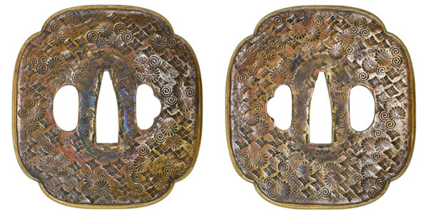 鍔 無銘 京金工 刻印散図鍔(TU-040423)｜刀・日本刀の販売なら日本刀