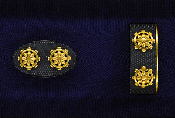 縁頭 銘 松寿軒 田原元秀(花押) 輪宝図縁頭(FU-010916)｜刀・日本刀の