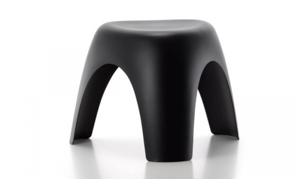 エレファントスツール ブラックVitra（ヴィトラ） | 公式通販 家具
