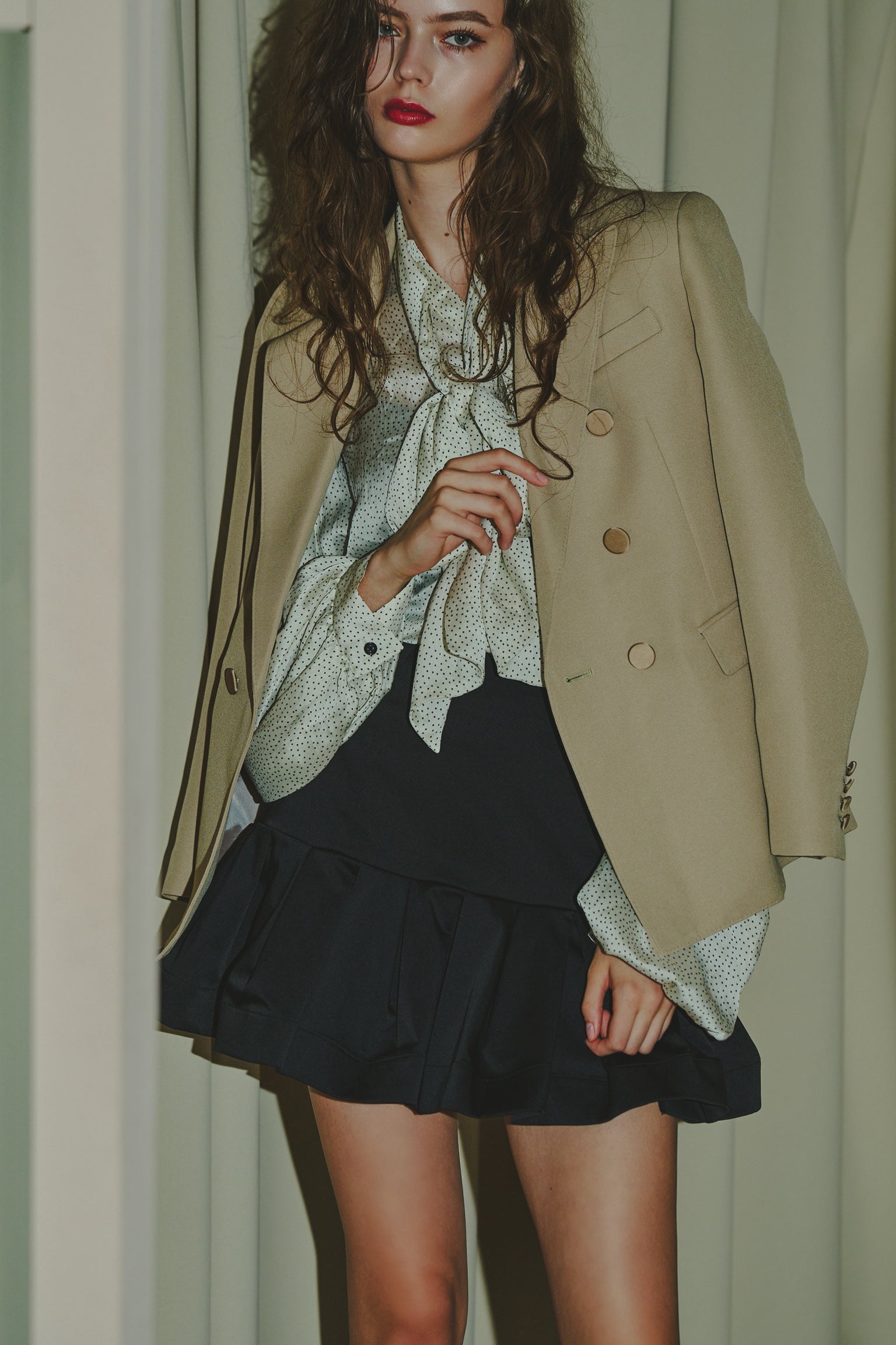 petal satin skirt – shéller / シェリエ