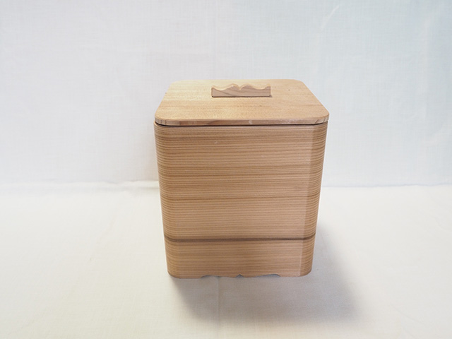 商品のご紹介｜柴田徳商店｜無形文化財である「博多曲物」 めしびつ