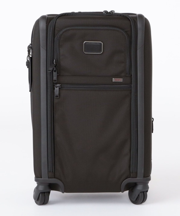 TUMI: インターナショナル デュアル アクセス 4ウィール キャリーオン
