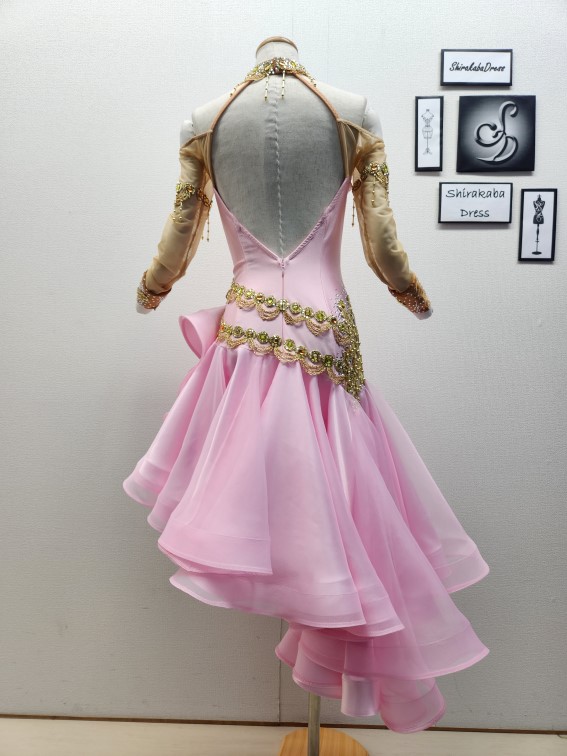 試着・レンタル・購入】ベビーピンクの露出を抑えたラテン用社交ダンス