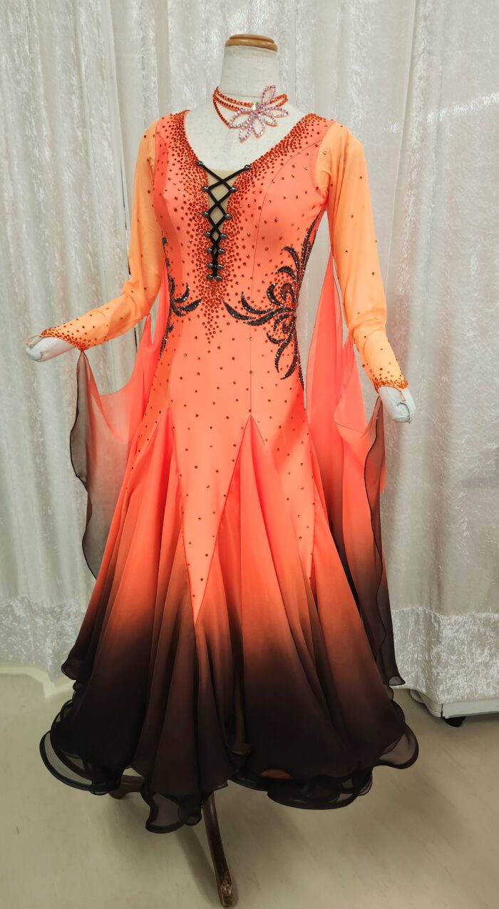試着・レンタル・購入】社交ダンスドレス オレンジ×黒 MLサイズ