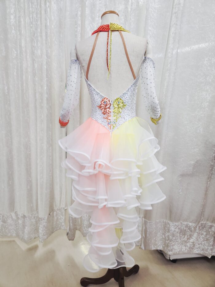 試着・レンタル・購入】社交ダンスドレス ホワイト Mサイズラテン