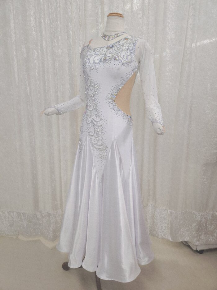 試着・レンタル・購入】社交ダンスドレス ホワイト Lサイズ アメリカン