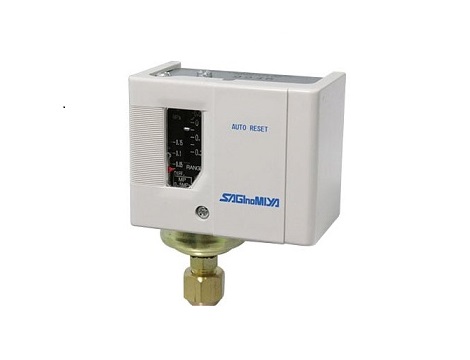 のみや 京王7000系用操作スイッチ2個口&200V昇圧器セット E03M のみや