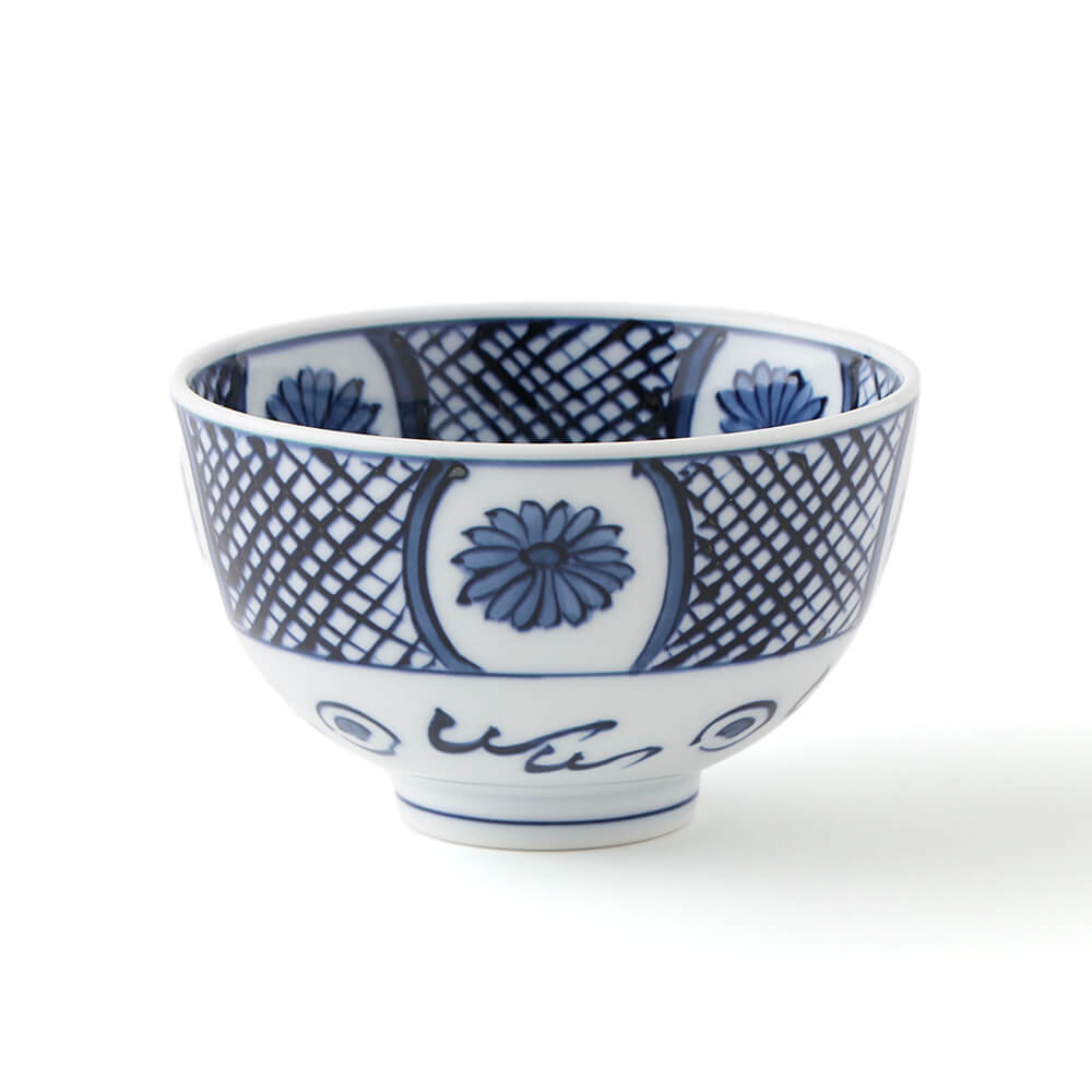 染付菊絵 飯碗 ｜ 有田焼の源右衛門窯公式オンラインショップ