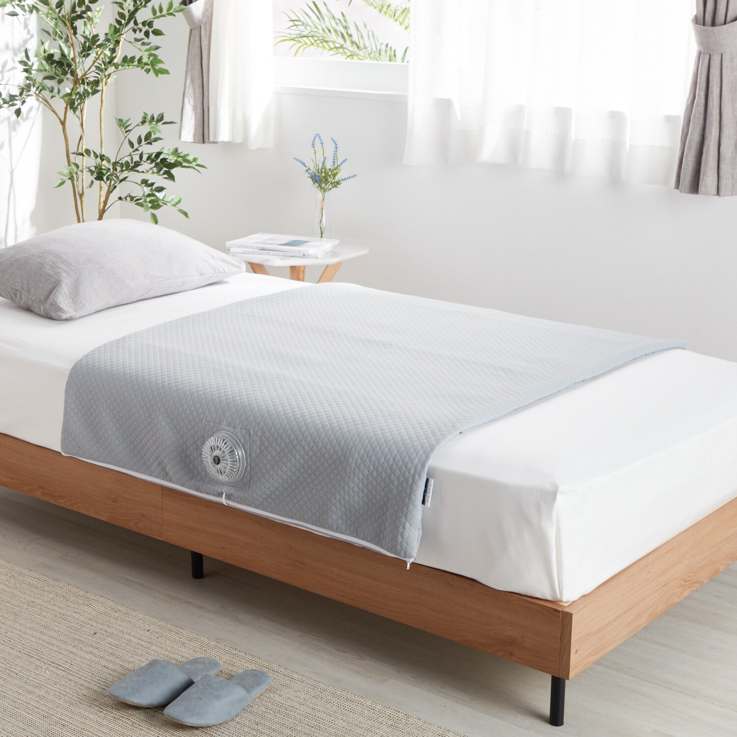 モリリン×空調服 背中を通り抜ける風が 涼しさ運ぶ！ 空調マット