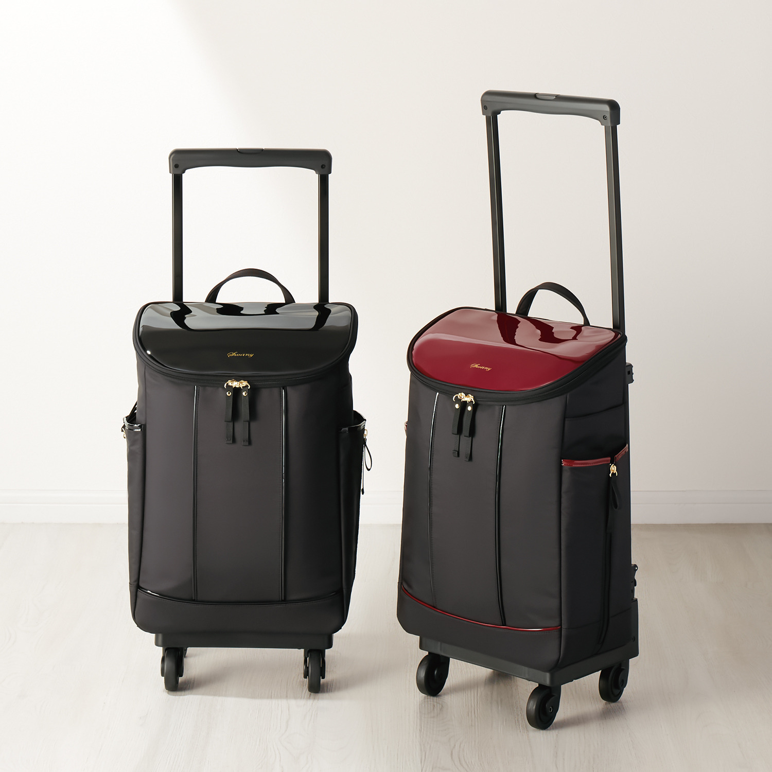 スワニー エナメルフラップキャリー 4輪ストッパー付き T2